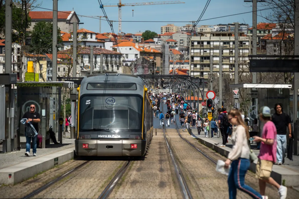 Apagão parou circulação dos transportes metropolitanos no país