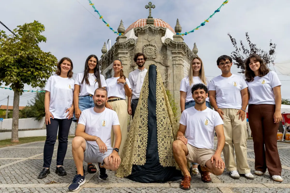 Grupo de jovens recuperou festa