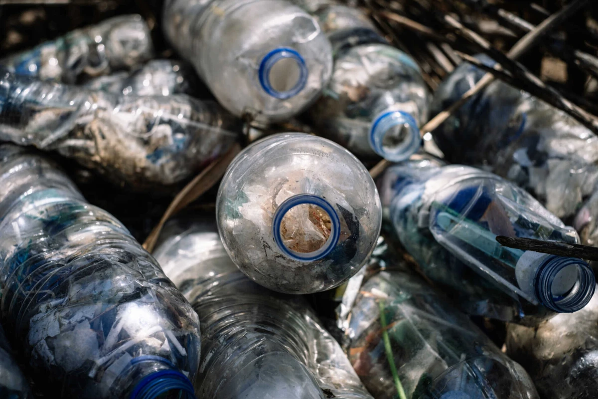 Vereadores criticam assinatura de contrato que "vai condicionar os próximos dois mandatos"