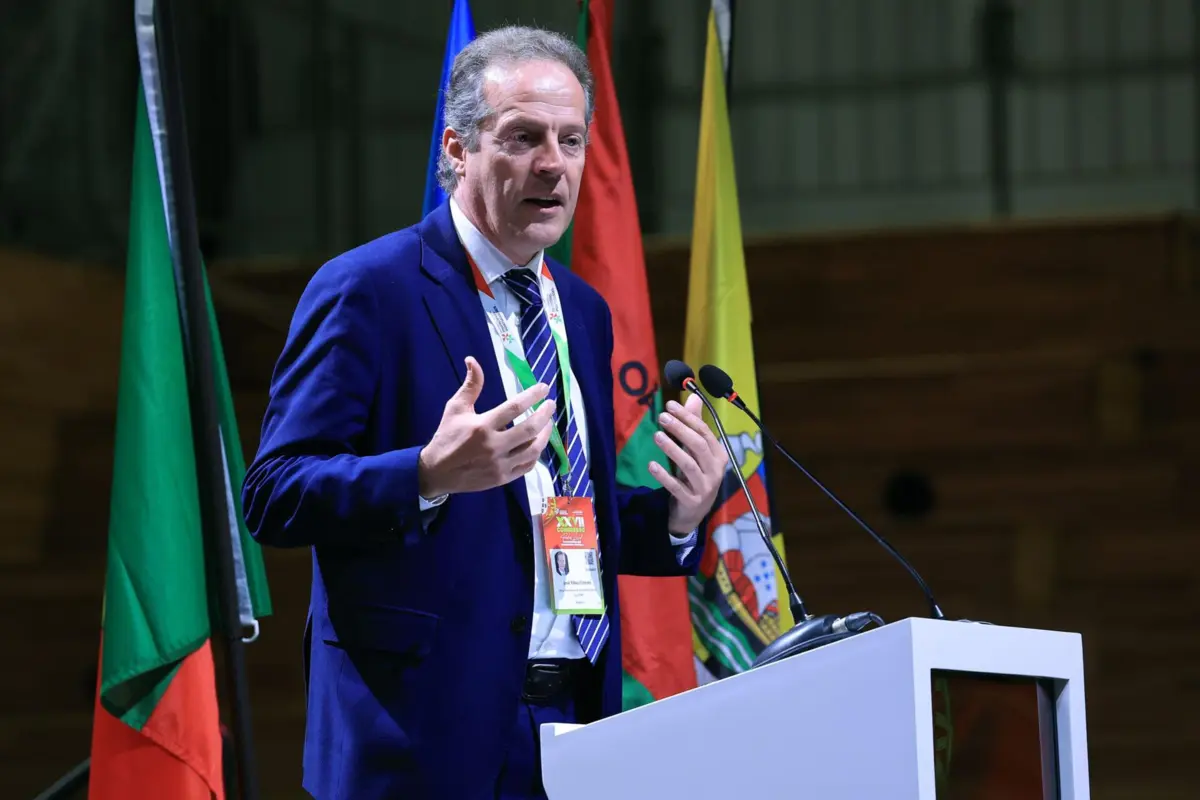 O histórico social-democrata e ex-presidente da Câmara de Aveiro, Ribau Esteves