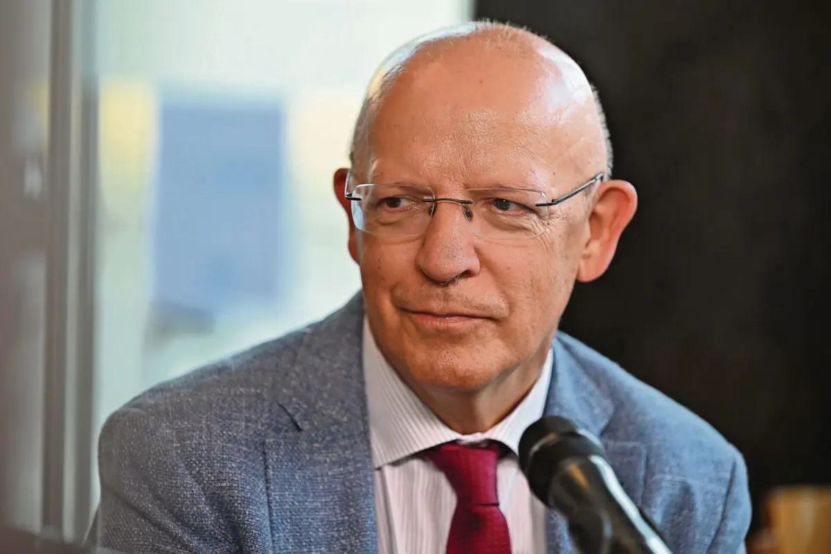 O antigo presidente do parlamento Augusto Santos Silva