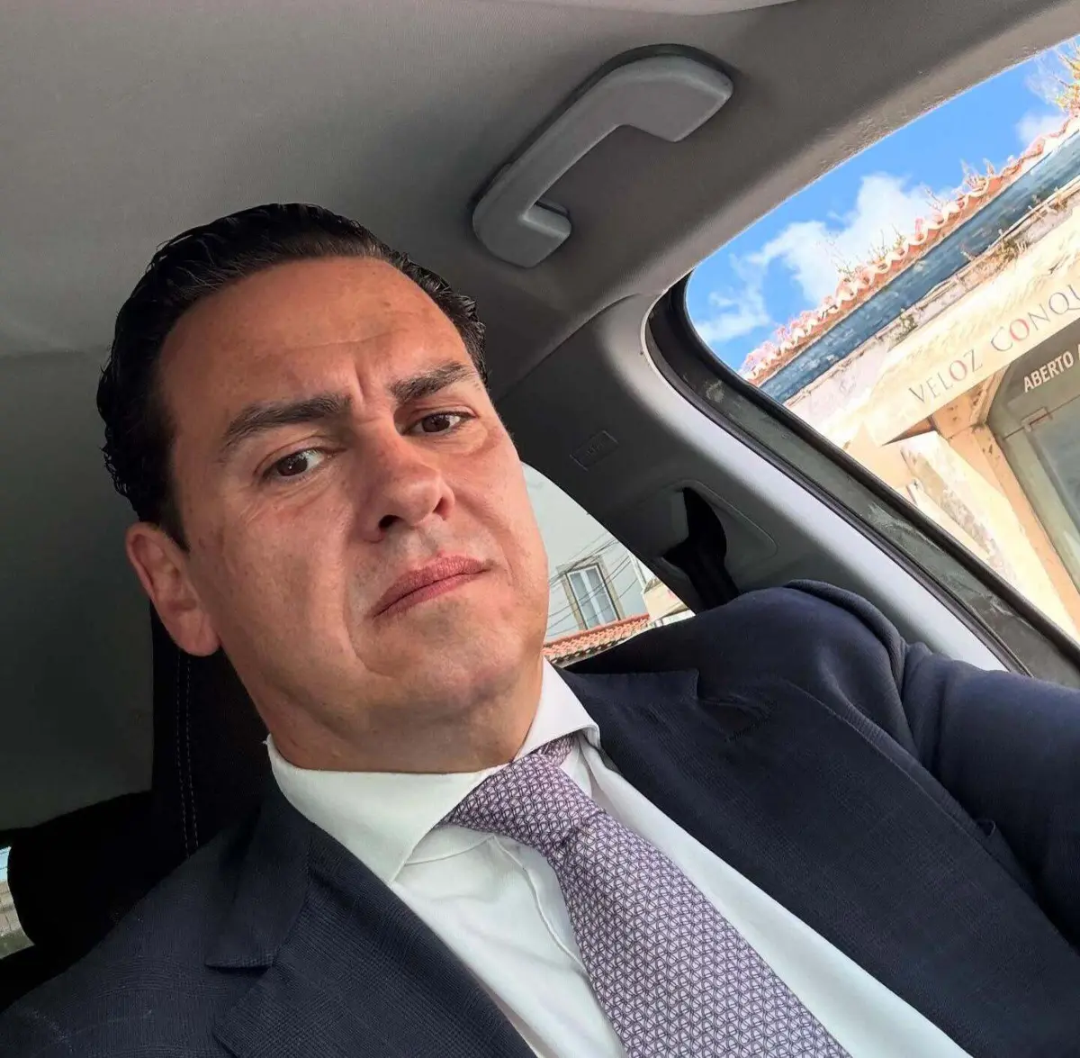 A deputada socialista Isabel Moreira acusou Filipe Melo de lhe ter "enviado beijos" durante a sessão plenária de quinta-feira