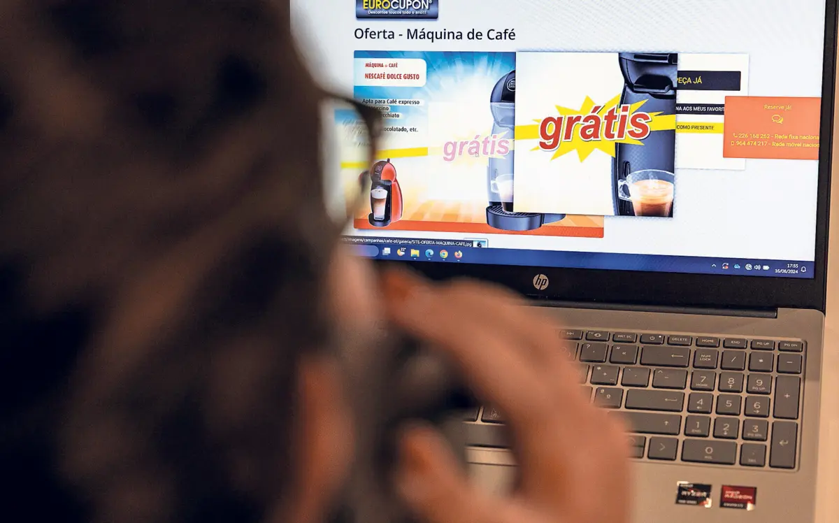 Máquina de café “grátis” custa quase 175 euros e demora três anos a pagar