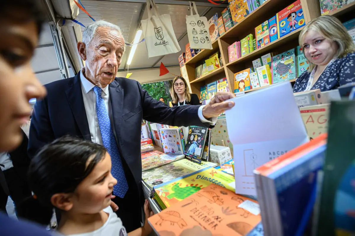 Marcelo Rebelo de Sousa visitou Feira do Livro do Porto