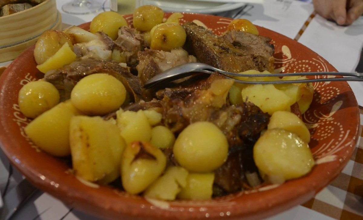 Vitela Assada à Moda de Fafe