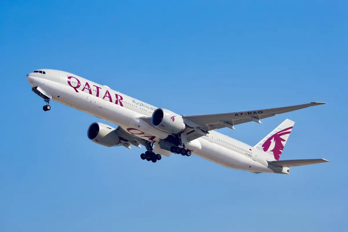 A Qatar Airways pediu desculpa "por qualquer inconivente ou angústia que este incidente possa ter causado"