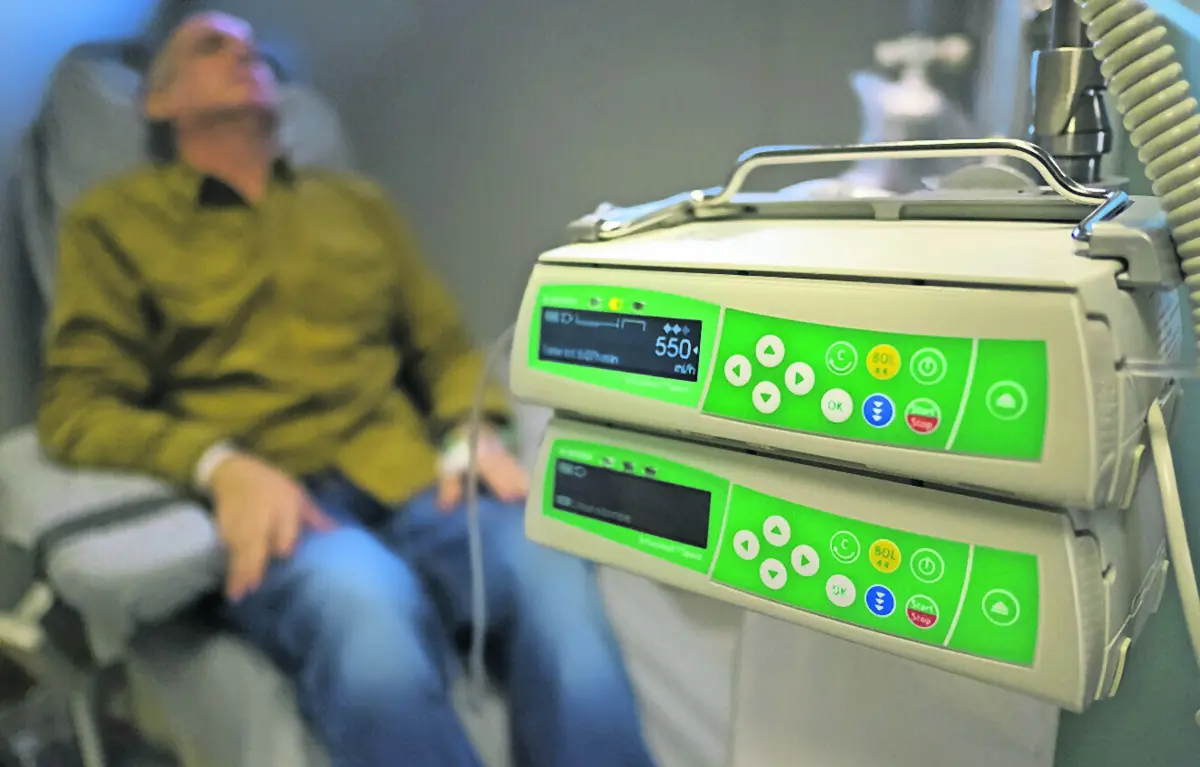 Efeitos da quimioterapia podem ser antecipados com exames de imagem, aponta a investigação científica