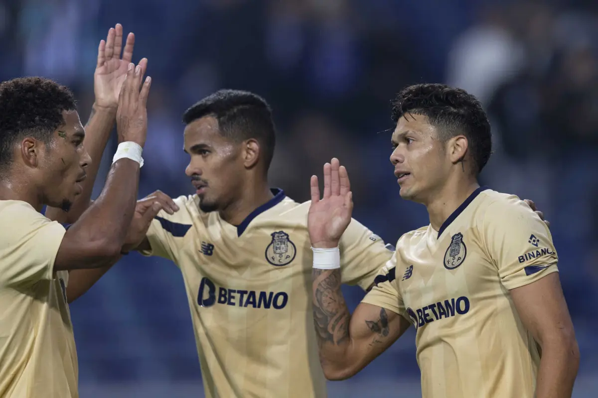 F. C. Porto venceu por 4-0