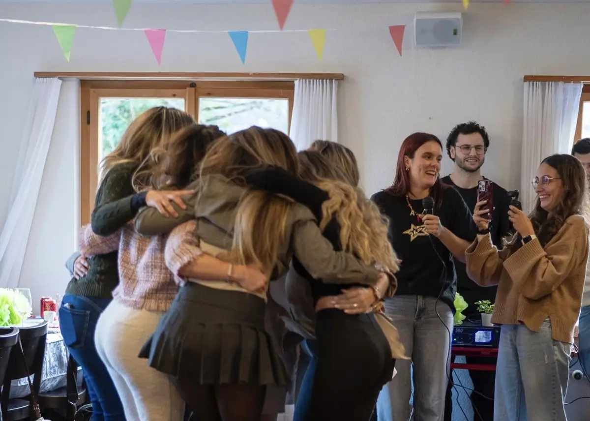 Eventos acontecem, geralmente, aos sábados, em várias cidades da Suíça