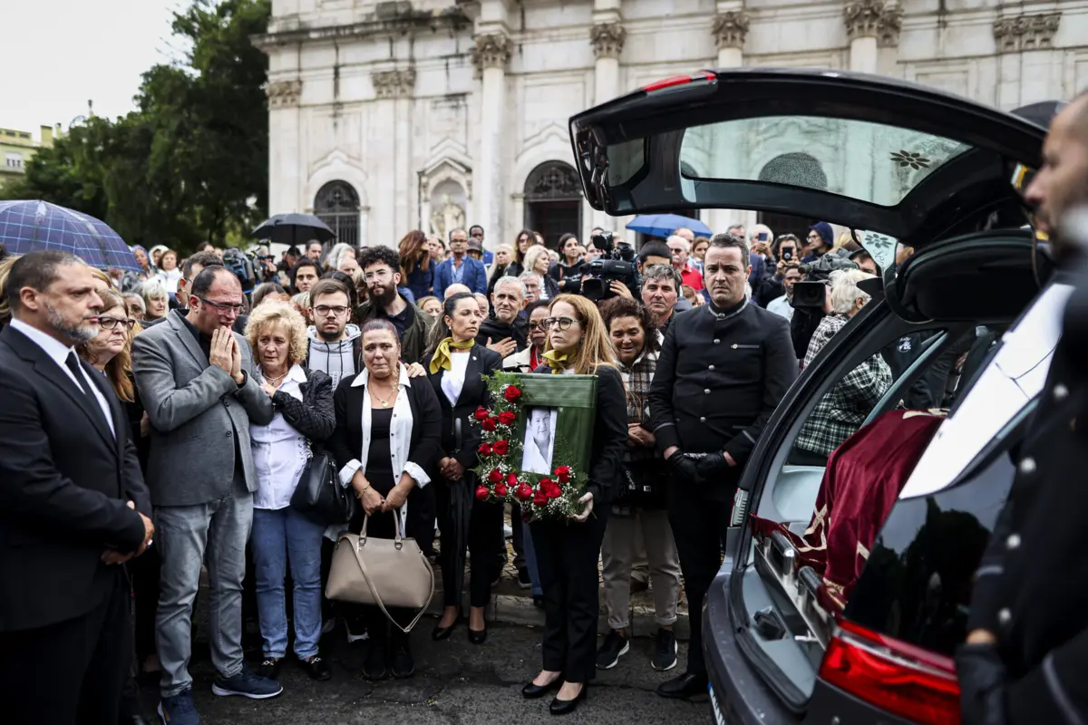 Imagem de contexto do artigo Lágrimas, aplausos e música. O último adeus a Marco Paulo