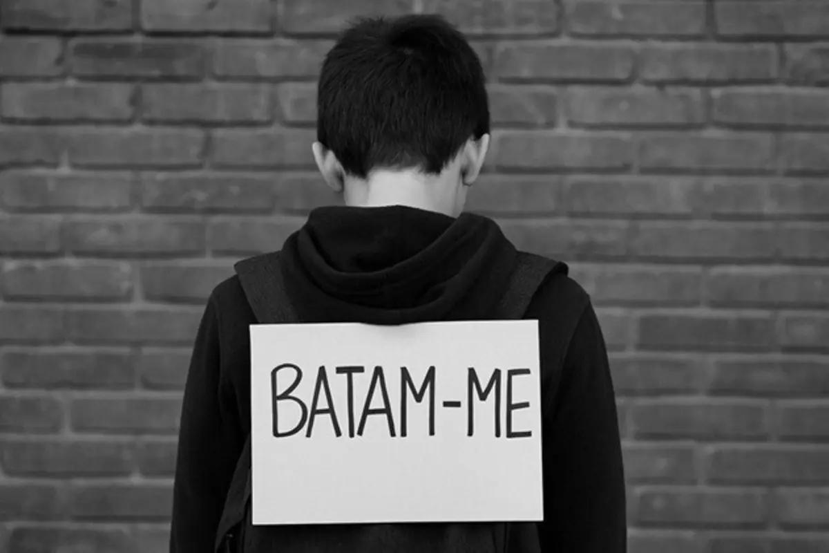 Alunos foram vítimas de abusos na escola