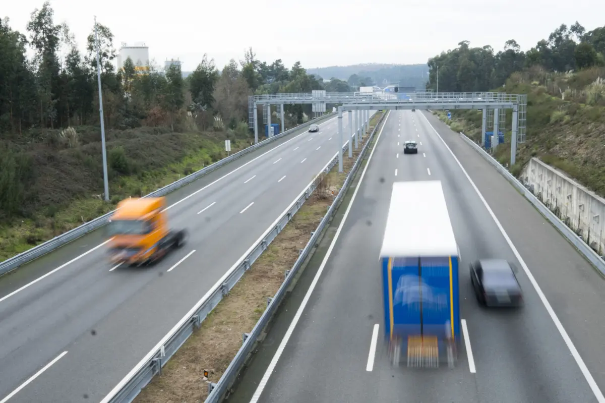 Imagem de contexto do artigo BE propõe amnistia fiscal nos processos por não pagamento das portagens