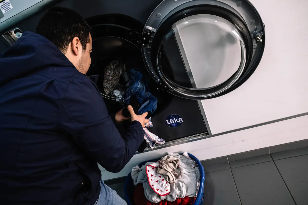 Imagem de contexto do artigo Furtou carteira em lavandaria e foi fazer compras ao lado da esquadra