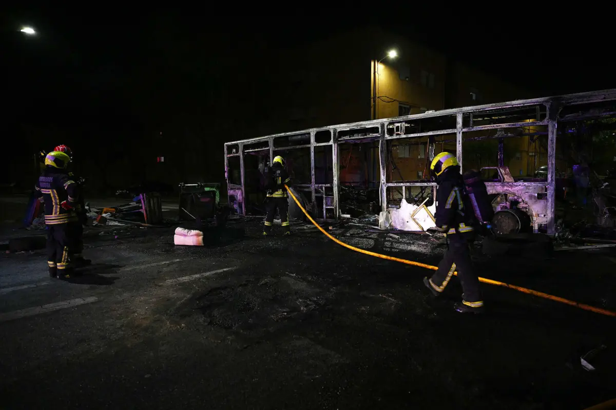 Últimas noites marcadas por desacatos e atos de vandalismo