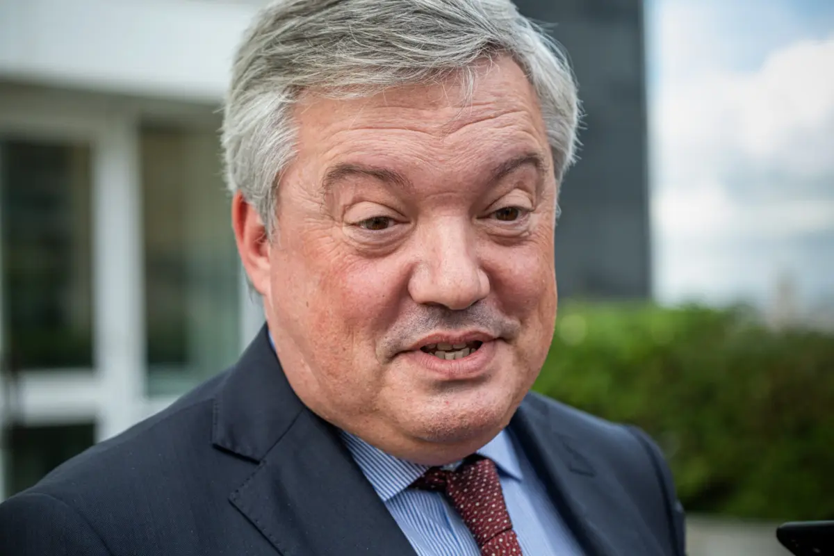 Presidente do Conselho Metropolitano do Porto, Eduardo Vítor Rodrigues, fala num momento "histórico"