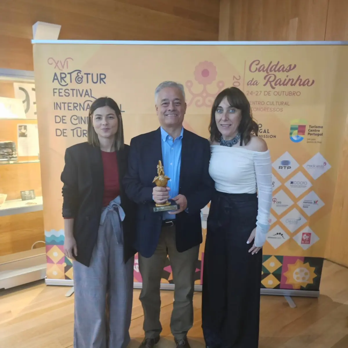 O filme contou com a participação ativa de toda a equipa do Parque e a supervisão do diretor