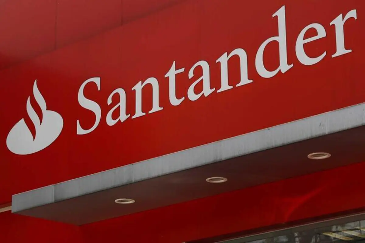Lucros do grupo Santander sobem 11,3%