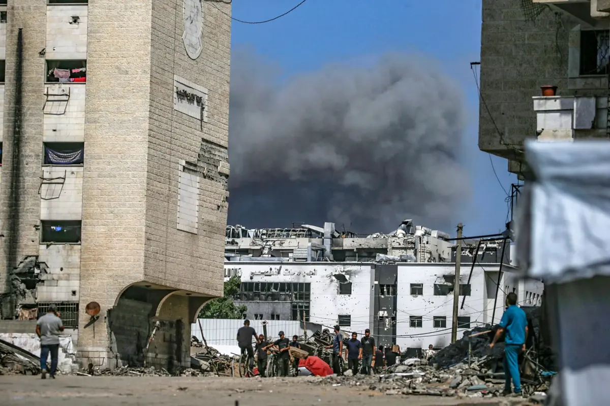 Exército israelita está a levar a cabo uma operação militar para invadir a cidade de Gaza