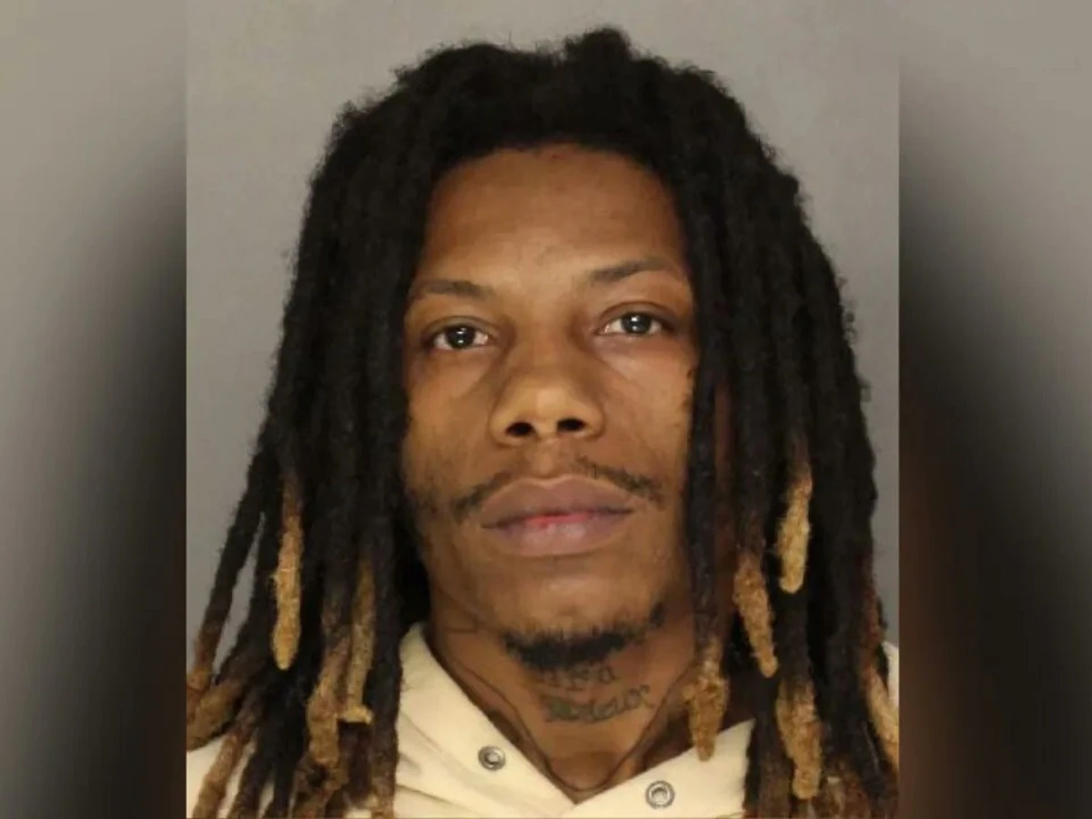 Ki-Shawn Crumity, de 26 anos, está acusado de tráfico humano, agressão sexual, contacto ilegal com menores e corrupção de menores