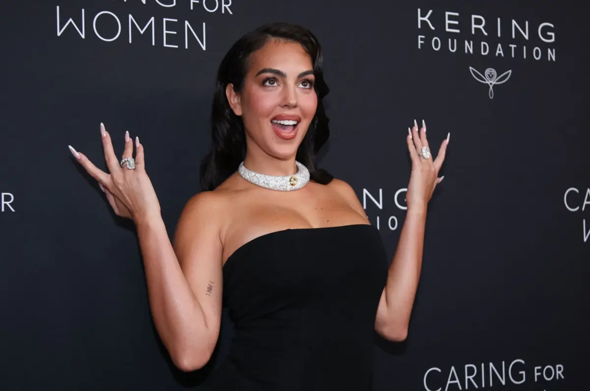 Georgina Rodríguez esteve presente na gala de beneficiência Kering Foundation