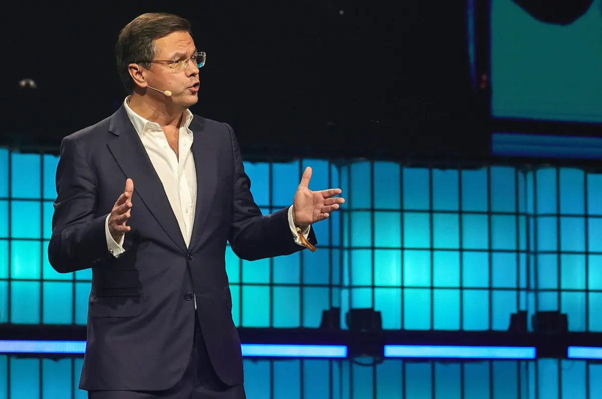 Ministro Adjunto e da Reforma do Estado afirma que Portugal está em desvantagem nas áreas da IA