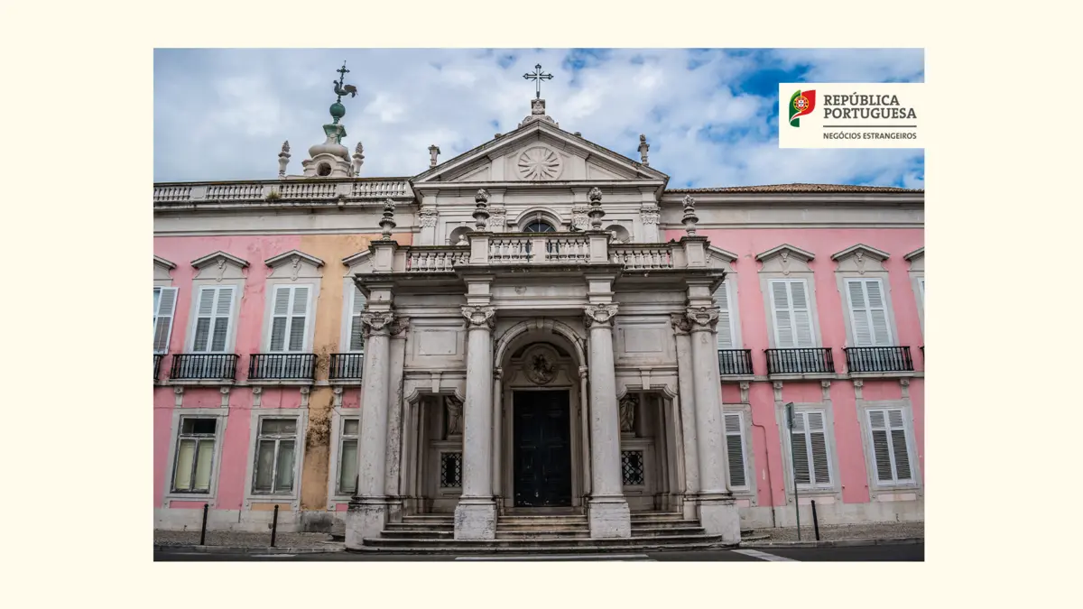 Imagem de contexto do artigo MNE anuncia 100 vagas para Estágios Internacionais