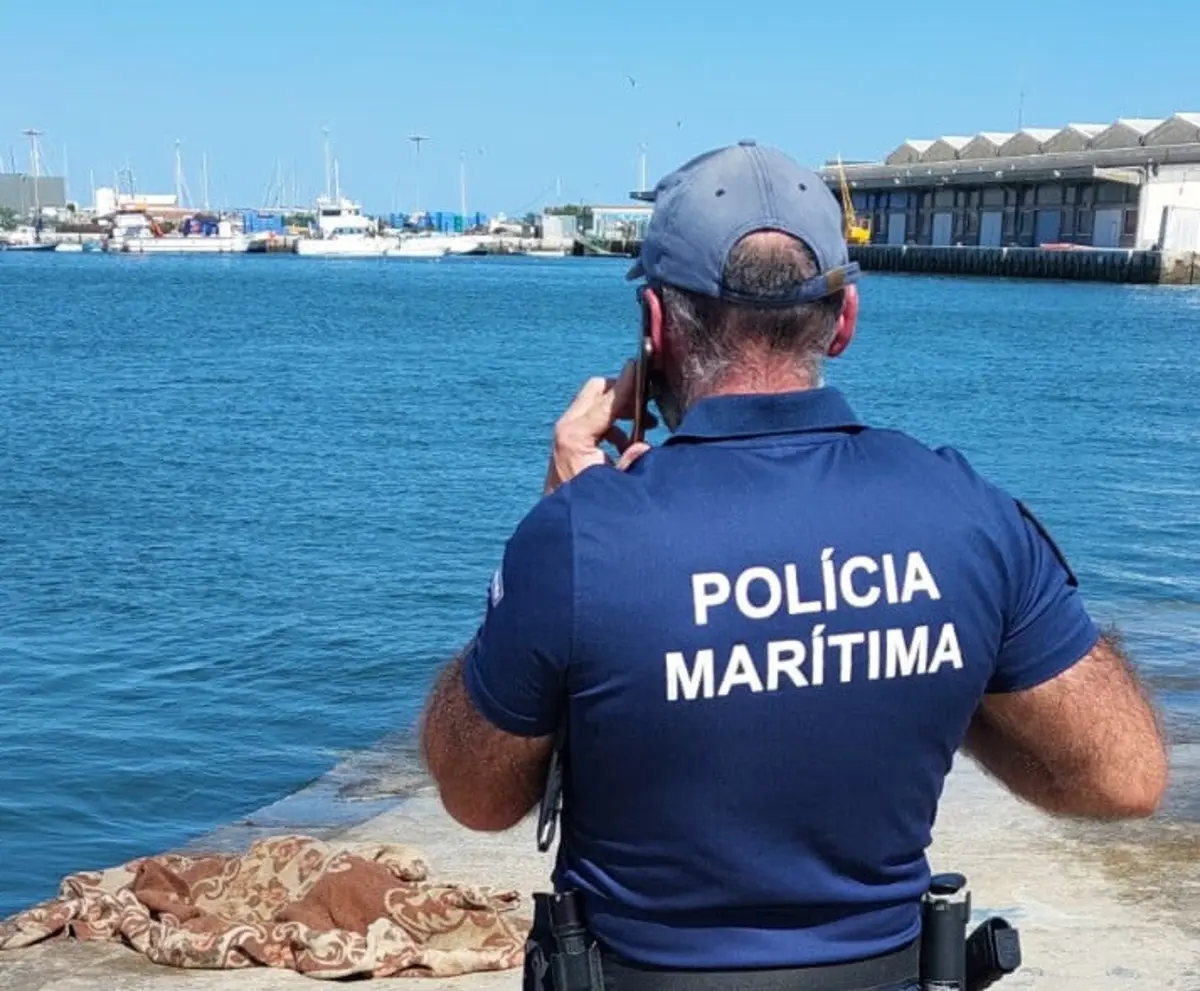 Imagem de contexto do artigo Encontrado corpo de homem guineense a flutuar em Olhão