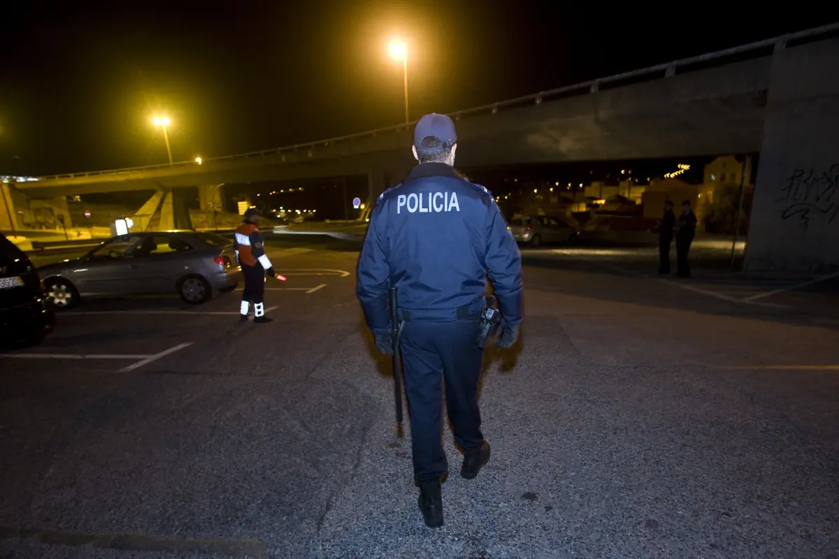 Tribunais entendem que o furto de bens que custavam 1,11 euros, na PSP de Santarém, não justifica a pena aplicada pelo ministro José Luís Carneiro