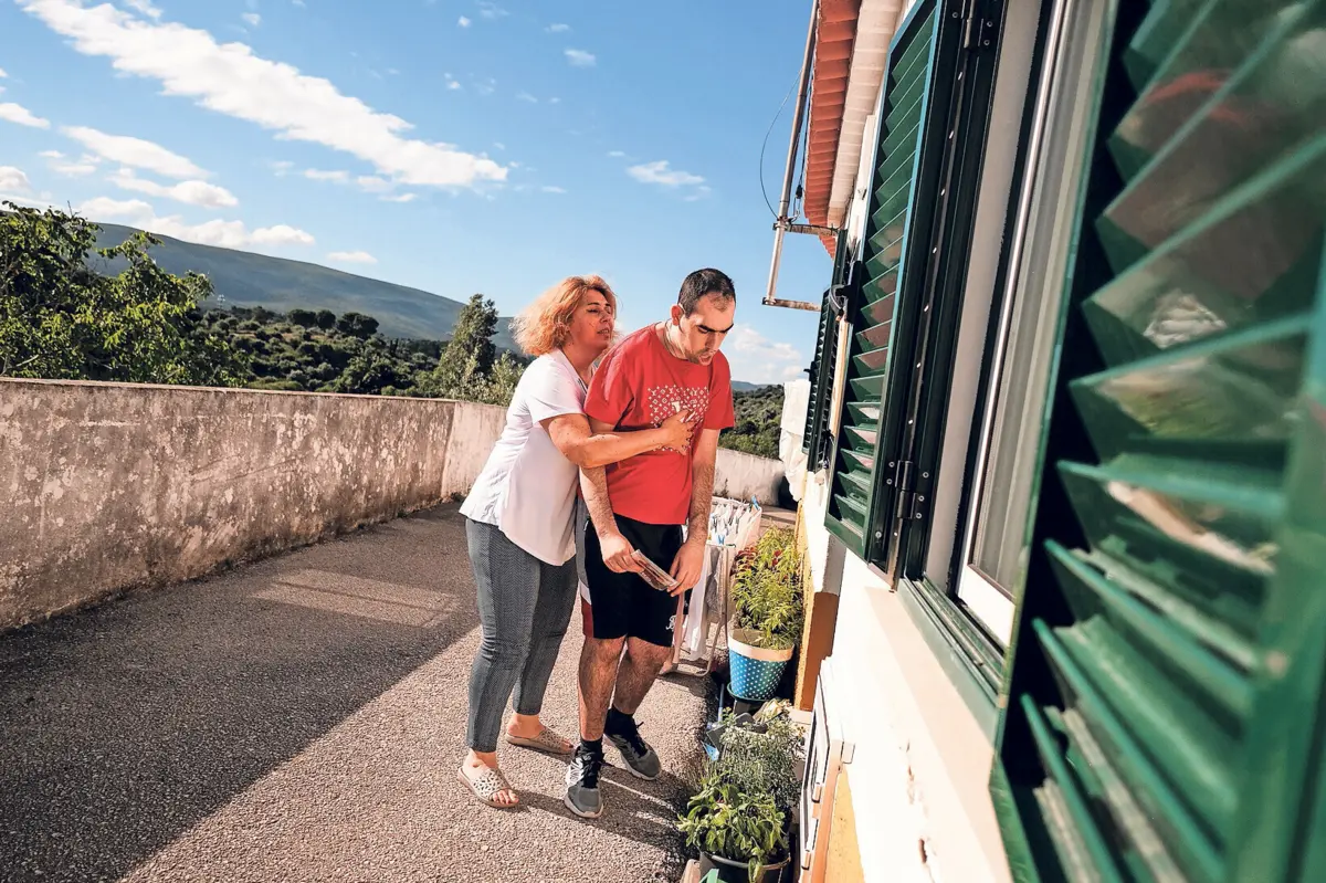 Sem médico de família atribuído, João, de 28 anos, tem de andar medicado, para evitar estar sempre agitado