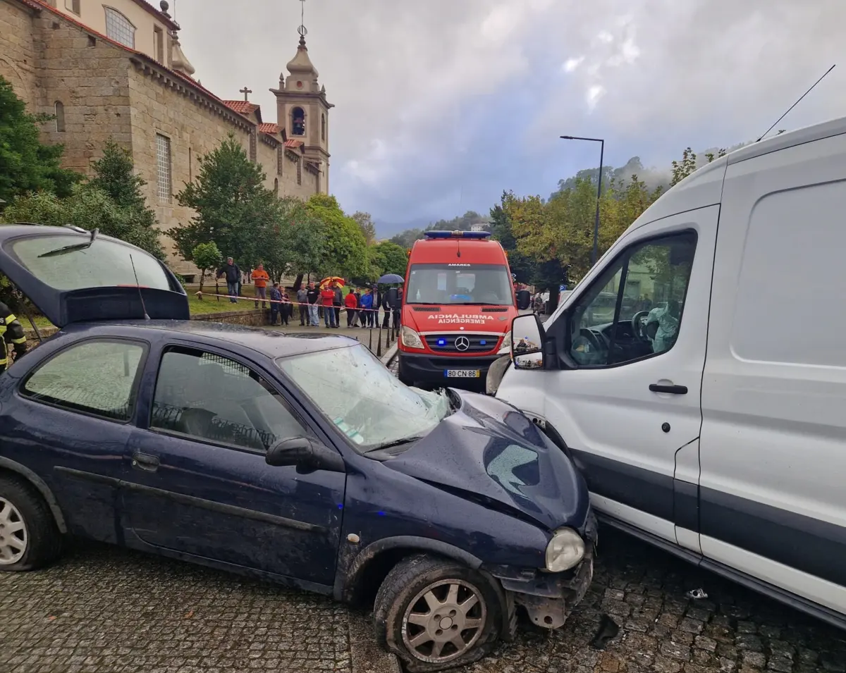 A colisão ocorreu junto ao Mosteiro de Santa Maria de Bouro