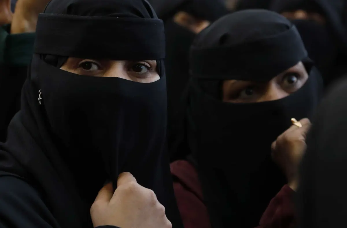 Imagem de contexto do artigo França vai proibir o uso de "abayas" islâmicas nas escolas