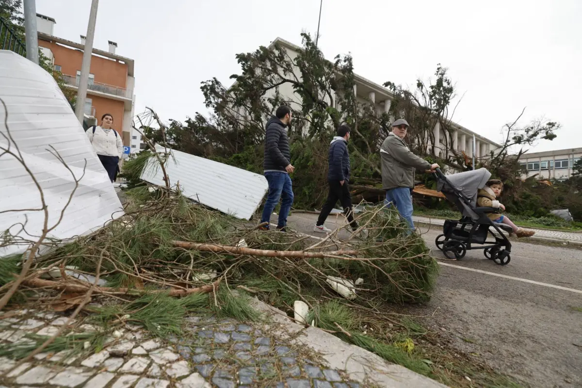 Estragos no centro de Leiria, um dos concelhos mais afetados