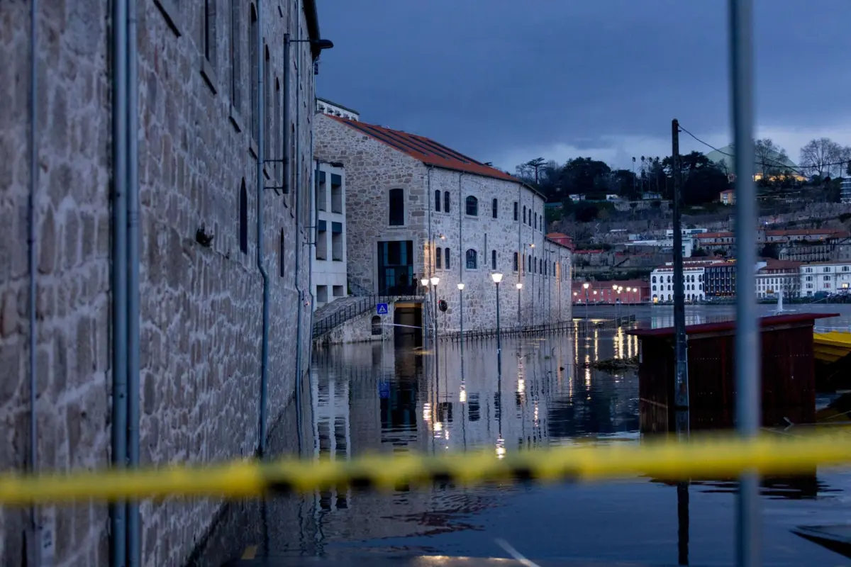 Hotel The Rebello fechou devido à inundação