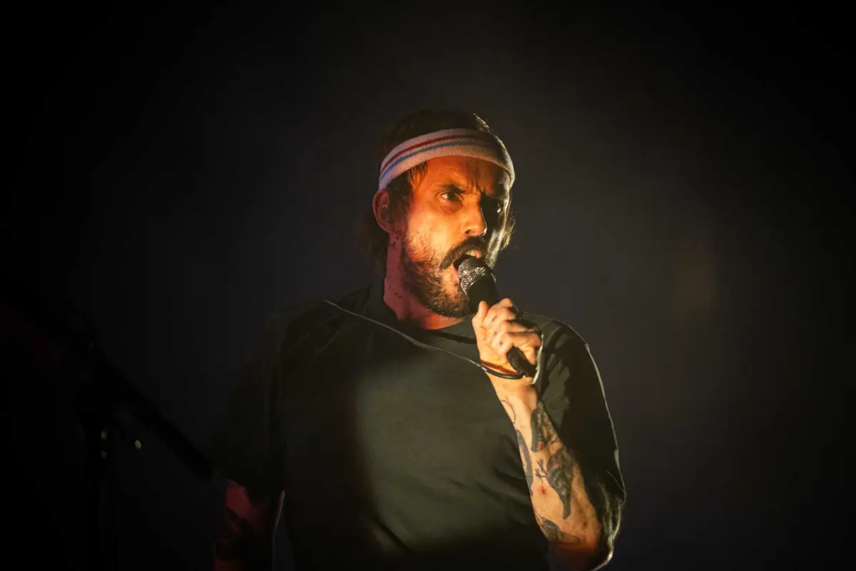 Imagem de contexto do artigo Idles no Porto: uma banda em estado de graça