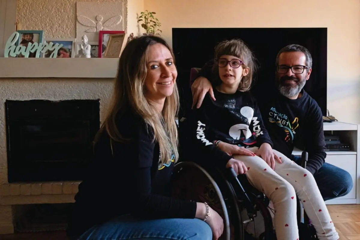 Mafaldinha com os pais, Mariana e Bruno