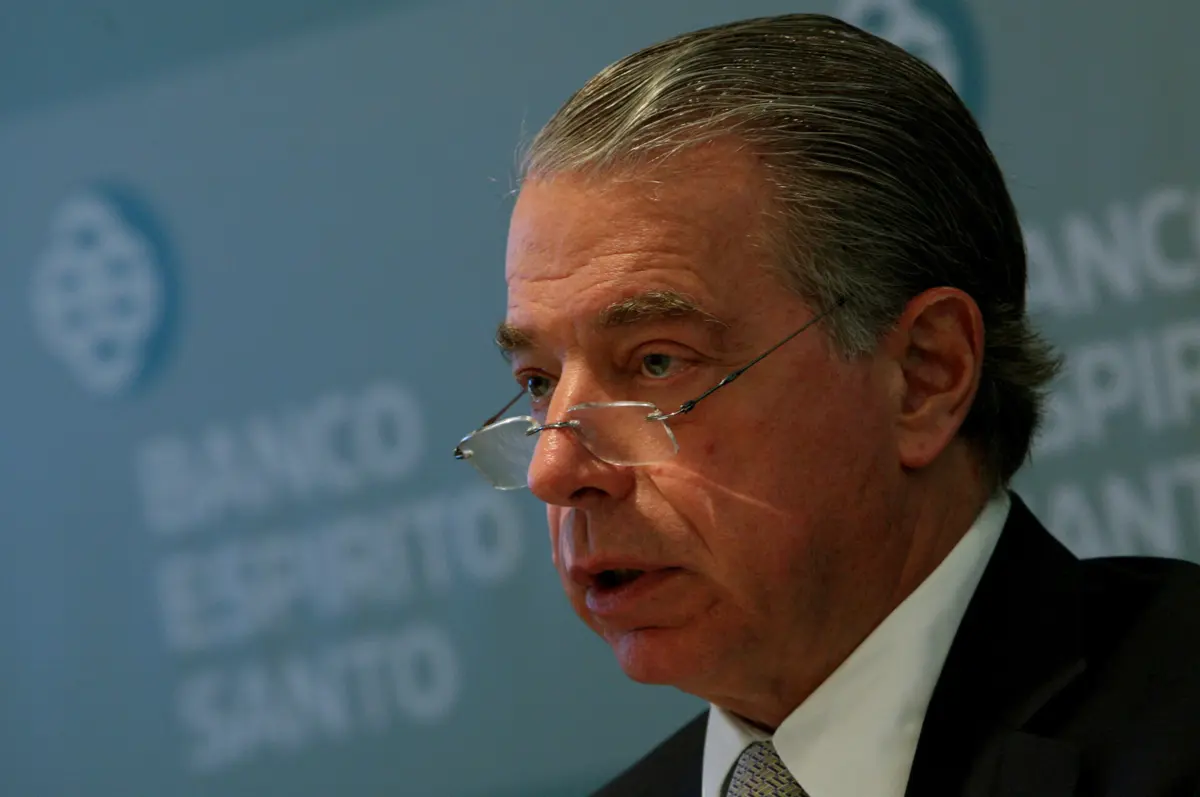 Ricardo Salgado enfrenta novo julgamento, desta feita por alegada corrupção de um ex-vice-presidente do Banco do Brasil