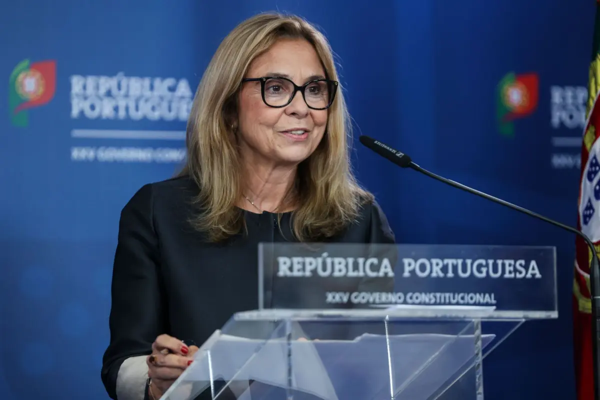 Ministra da Saúde, Ana Paula Martins, na conferência de imprensa do Conselho de Ministros