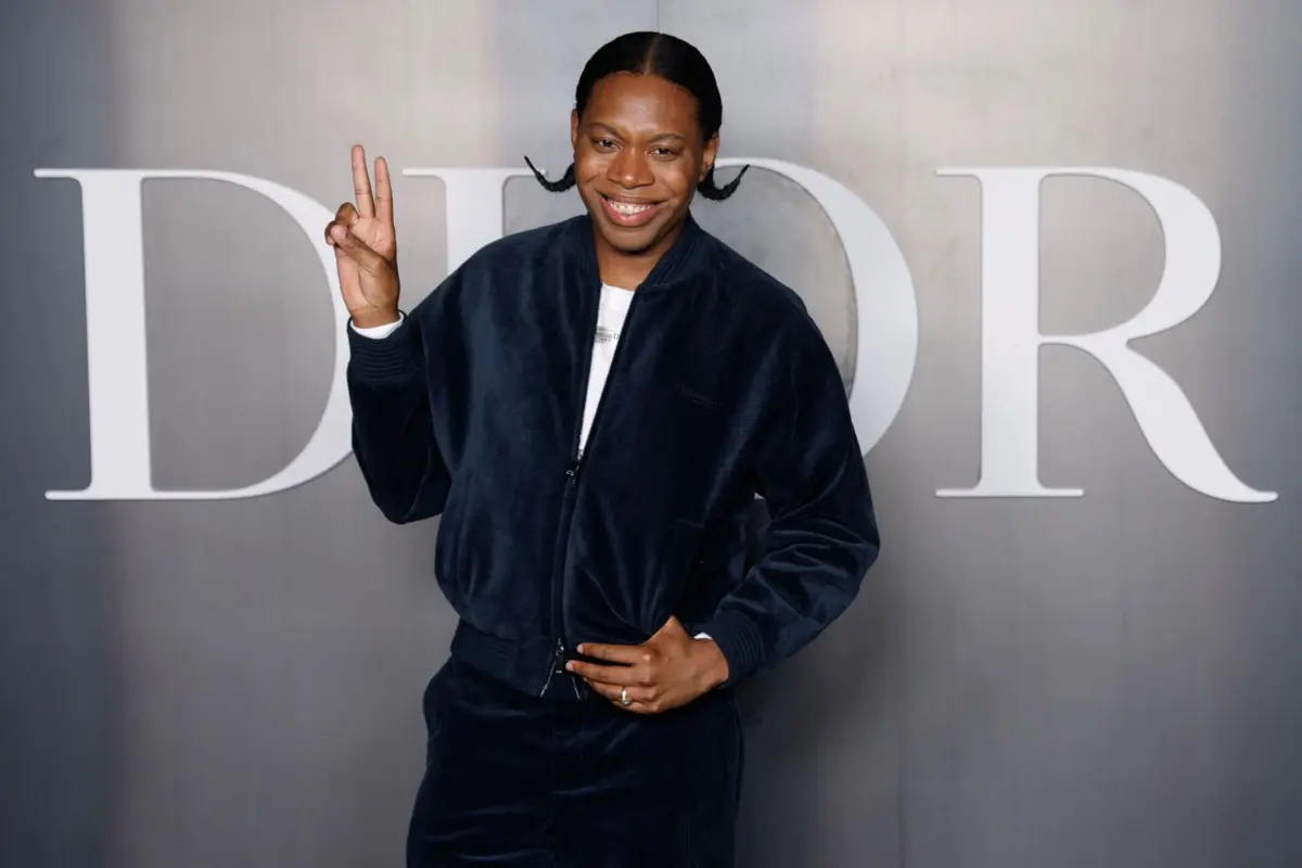 O ator Jeremy O. Harris foi detido no aeroporto de Naha a 16 de novembro