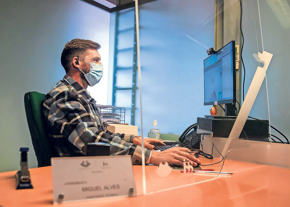 Segurança Social realizou 37.700 atendimentos por vídeo entre janeiro e setembro deste ano