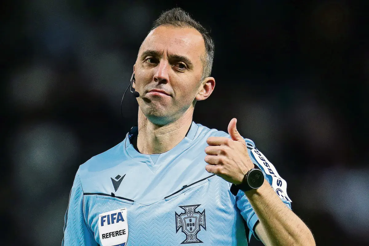 João Pinheiro vai dirigir o duelo europeu