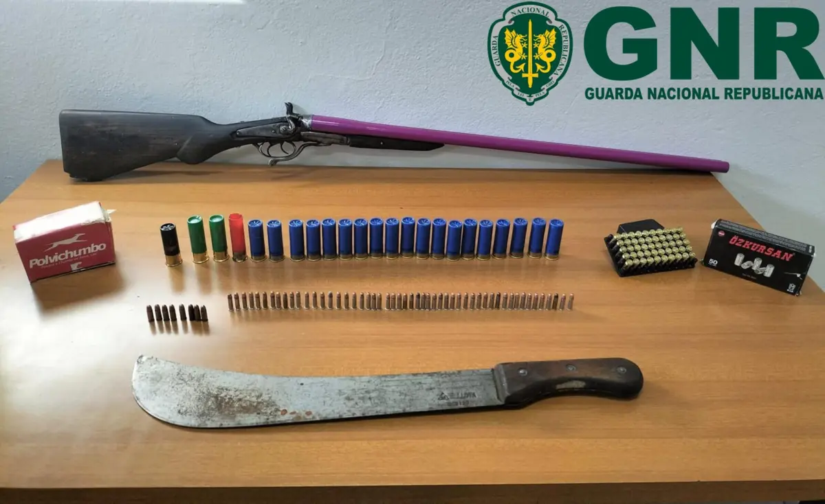 GNR deteve homem por posse ilegal de armas, em Montalegre
