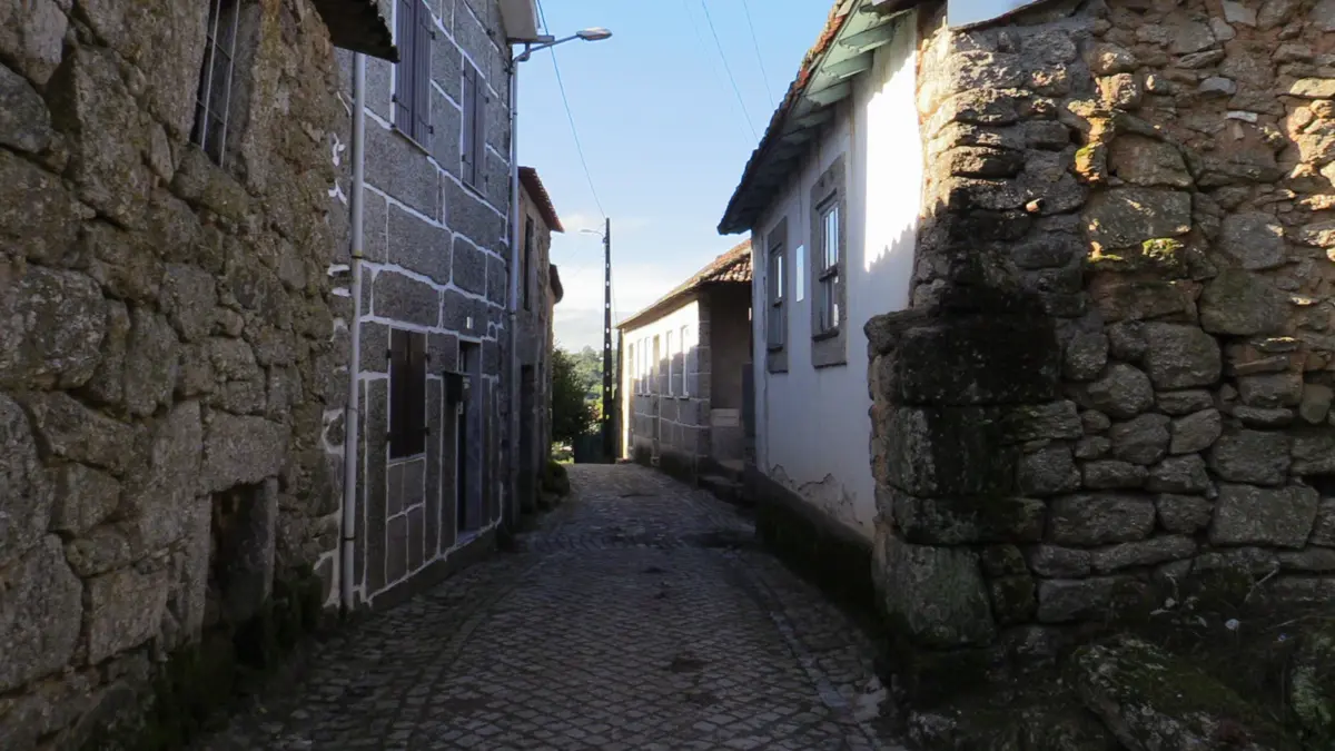 Imagem de contexto do artigo Aldeia de Casal Diz: retrato de um Interior perdido no tempo