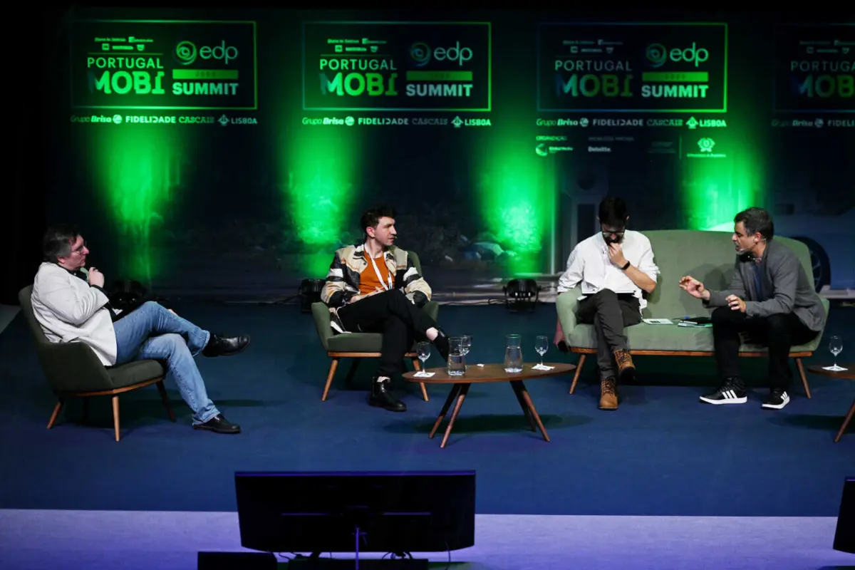 Imagem de contexto do artigo É necessário redesenhar as cidades para criar mais espaço para pessoas e menos para os carros