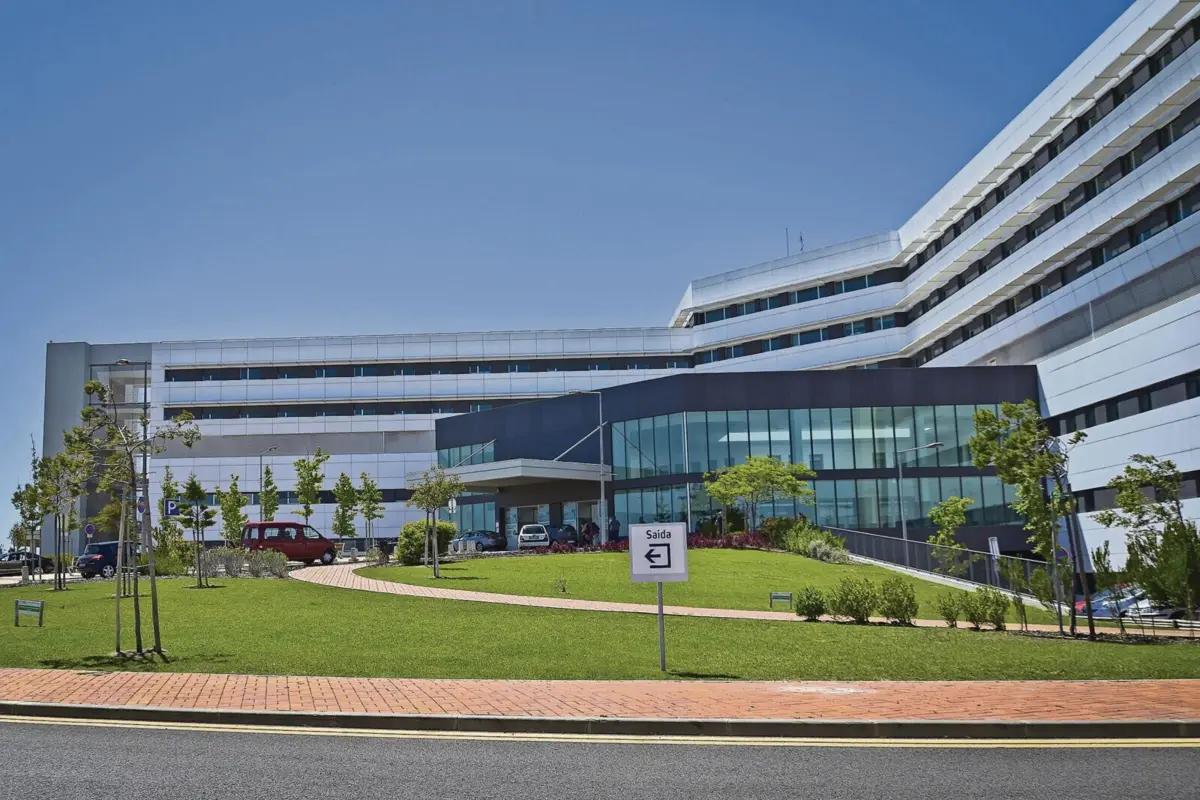 Homem é funcionário do Hospital de Cascais desde 2017