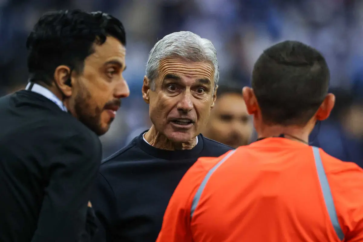 Luís Castro, treinador do Al Nassr