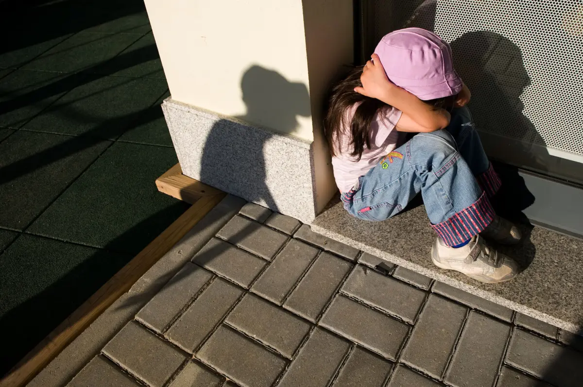 Imagem de contexto do artigo Jovem agrediu e violou seis vezes a meia-irmã de nove anos