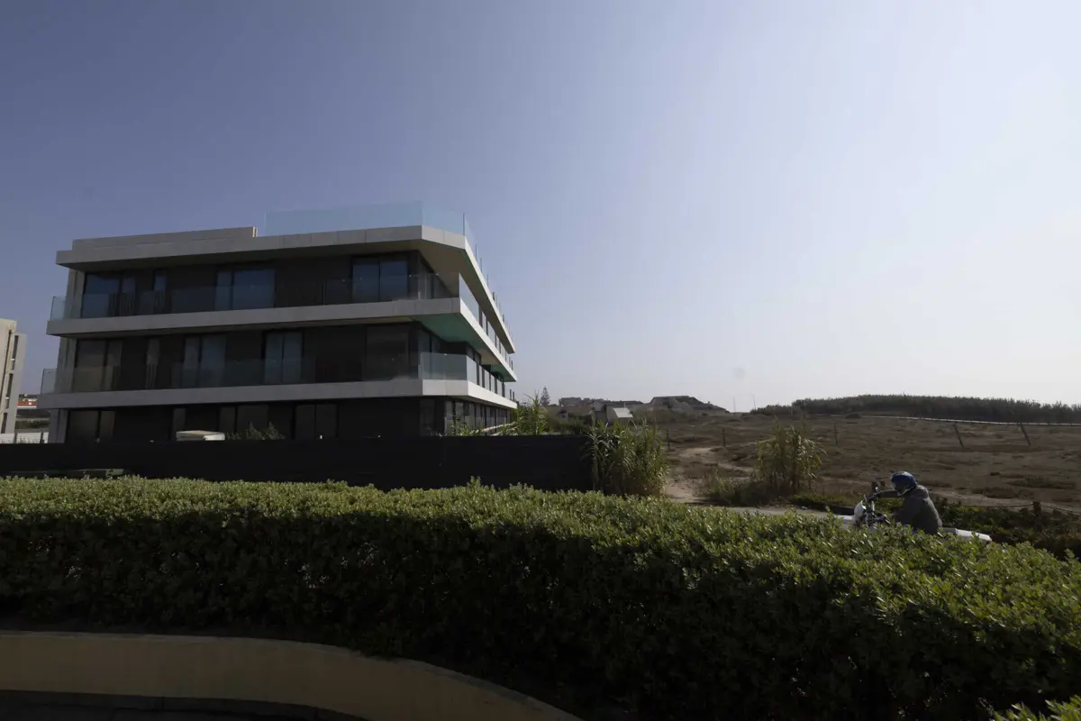 Agência Portuguesa do Ambiente critica o município vila-condense por ter tentado “contornar” a situação com uma alteração “ilegal” do Plano Diretor Municipal