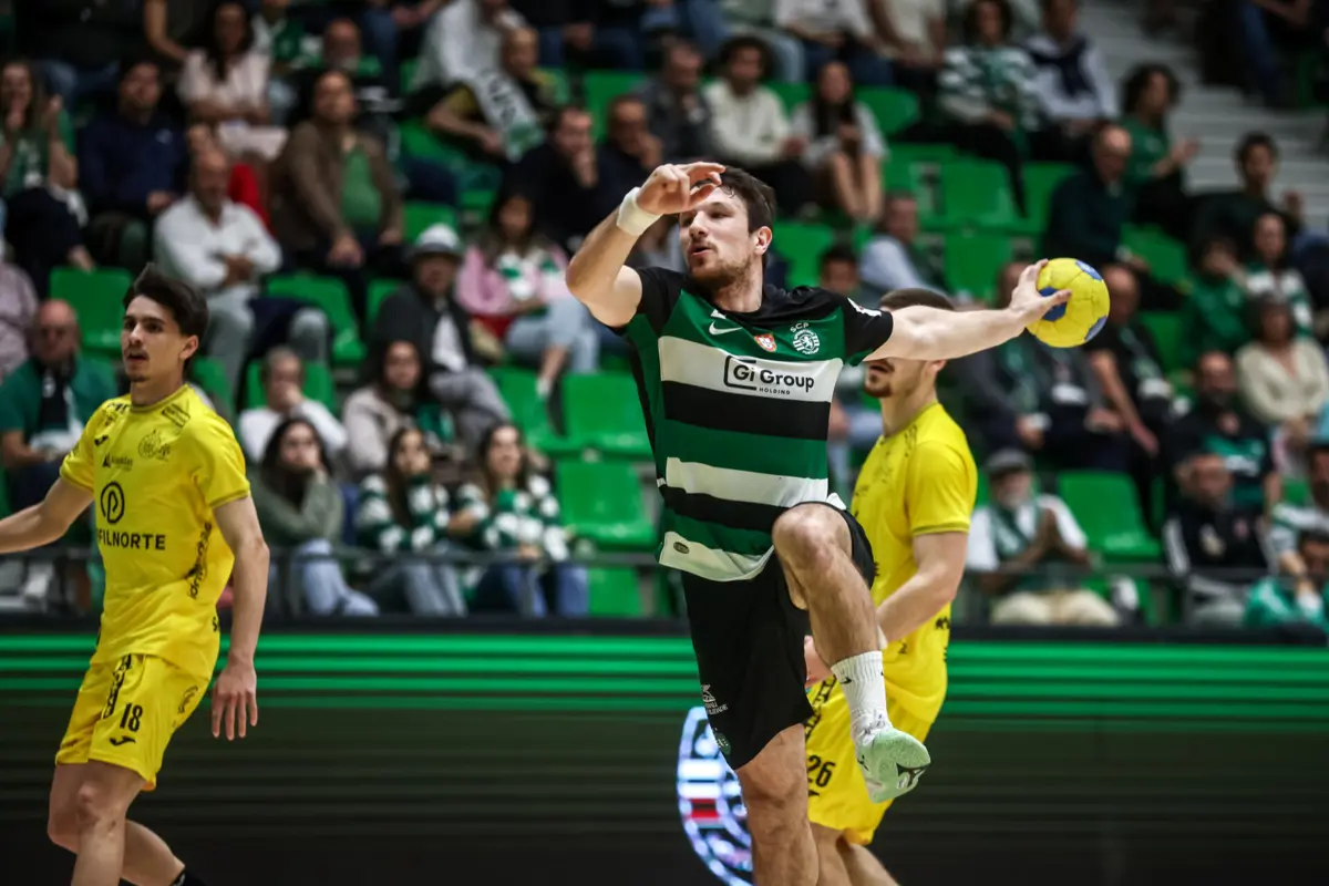 João Gomes brilhou no Sporting e agora vai representar o F. C. Porto