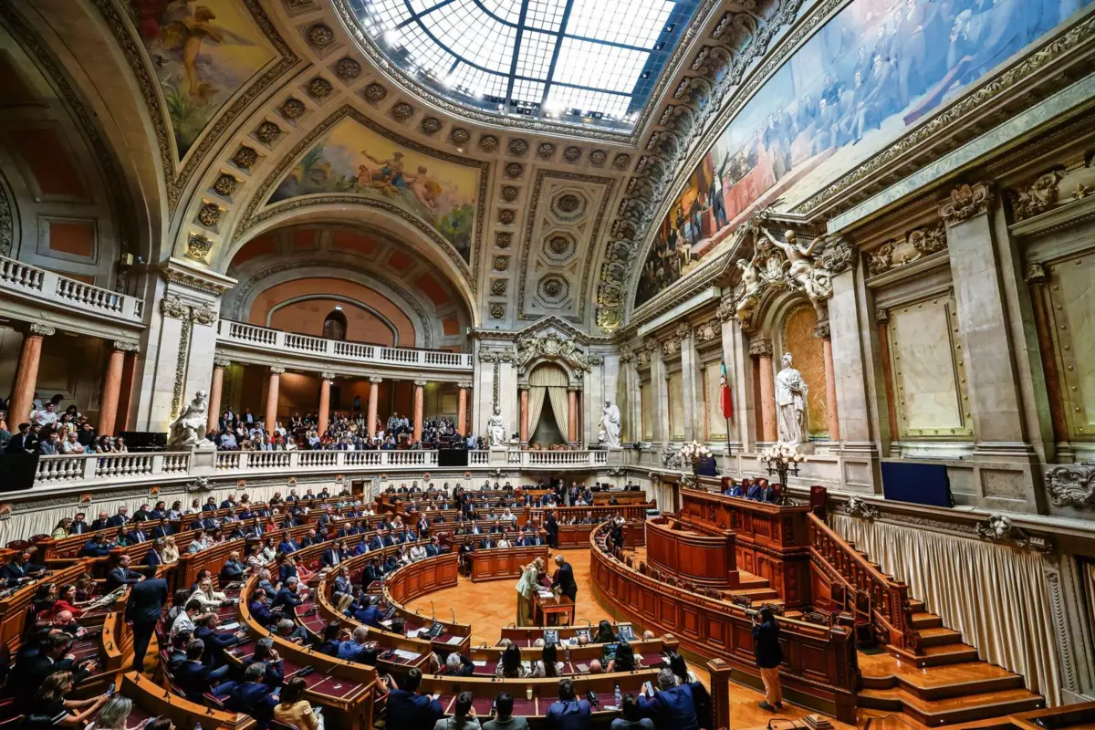 Proposta de Orçamento do Estado para 2026 começa a ser discutida nesta segunda-feira