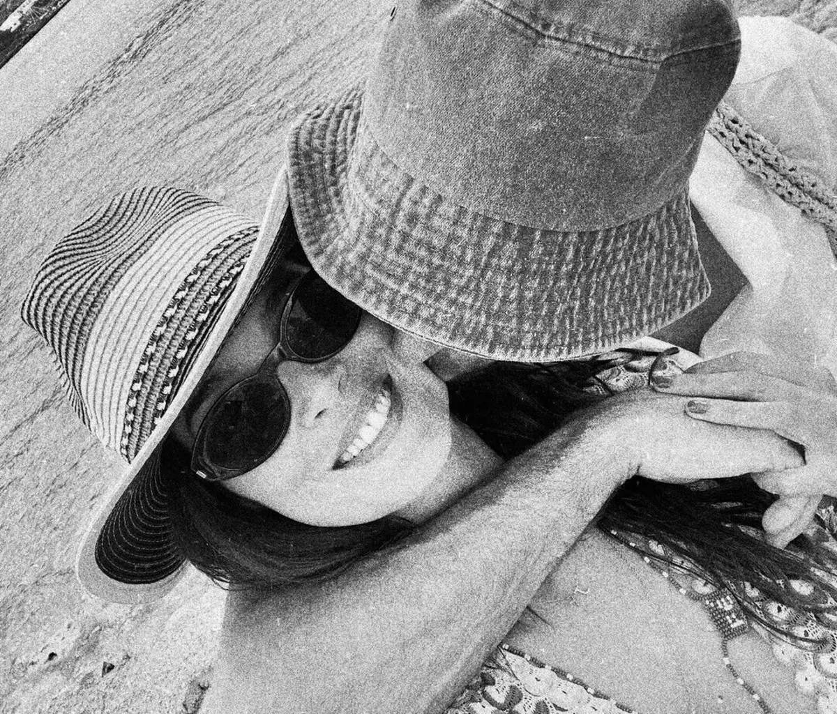 Imagem de contexto do artigo Maria Cerqueira Gomes mostra-se apaixonada em férias com toureiro na Grécia